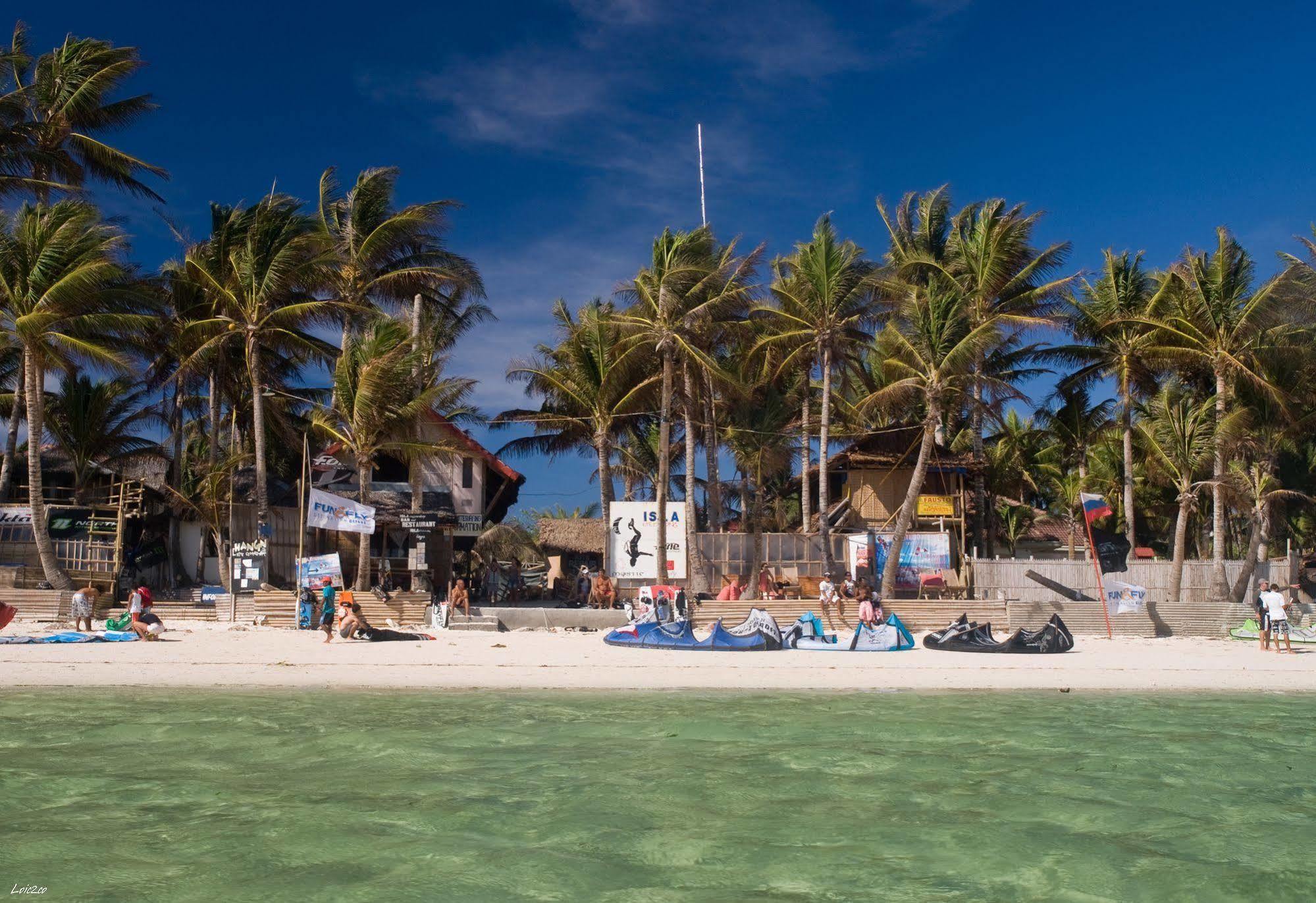 Boracay Apartments At 7 Stones Balabag  Экстерьер фото